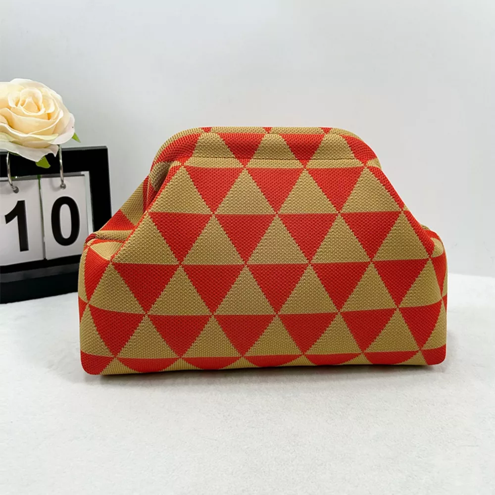 Portable Contrast Knit Clutch, image 11