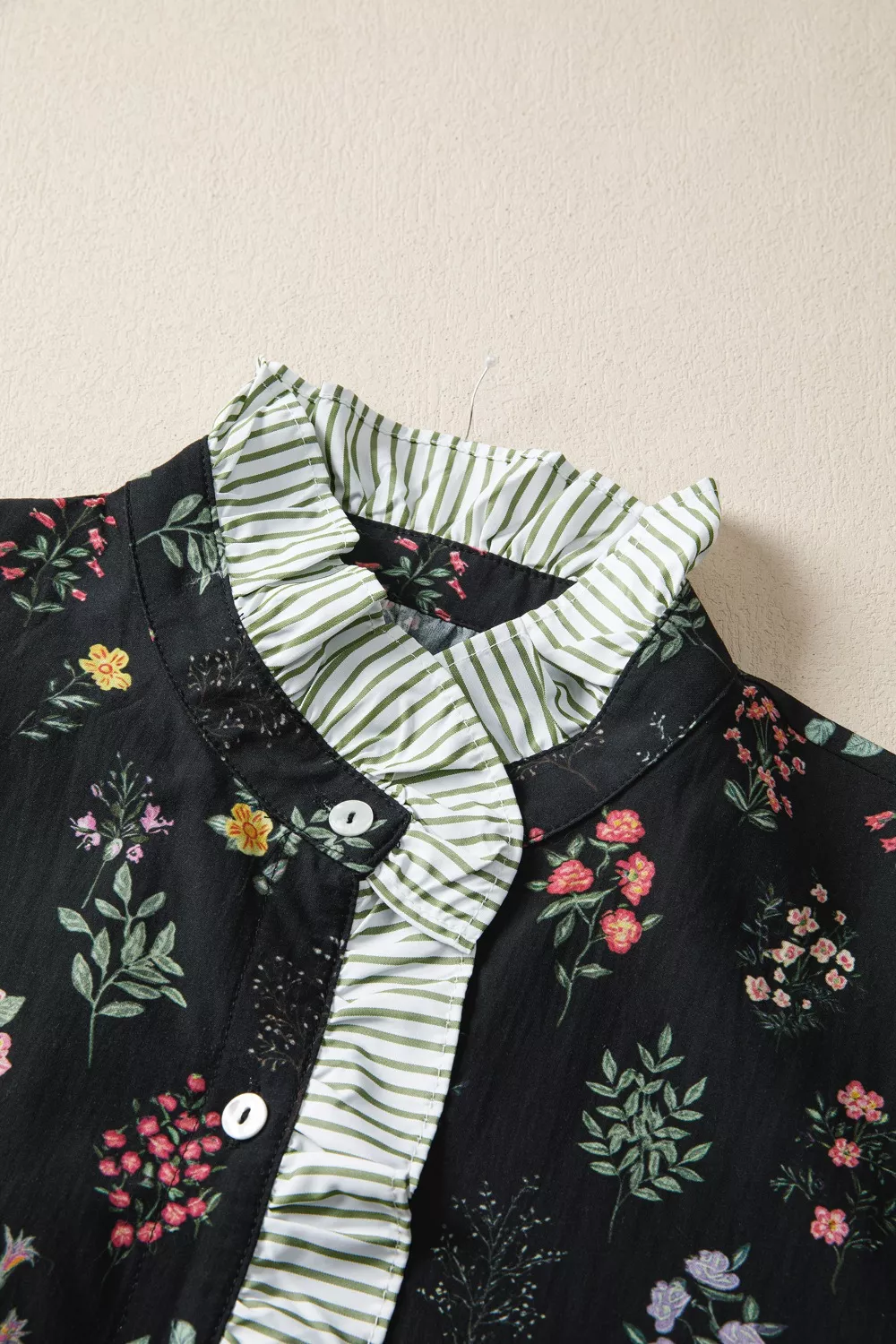 Contrast Frilled Trim Short Sleeve Floral Shirt, image 6
