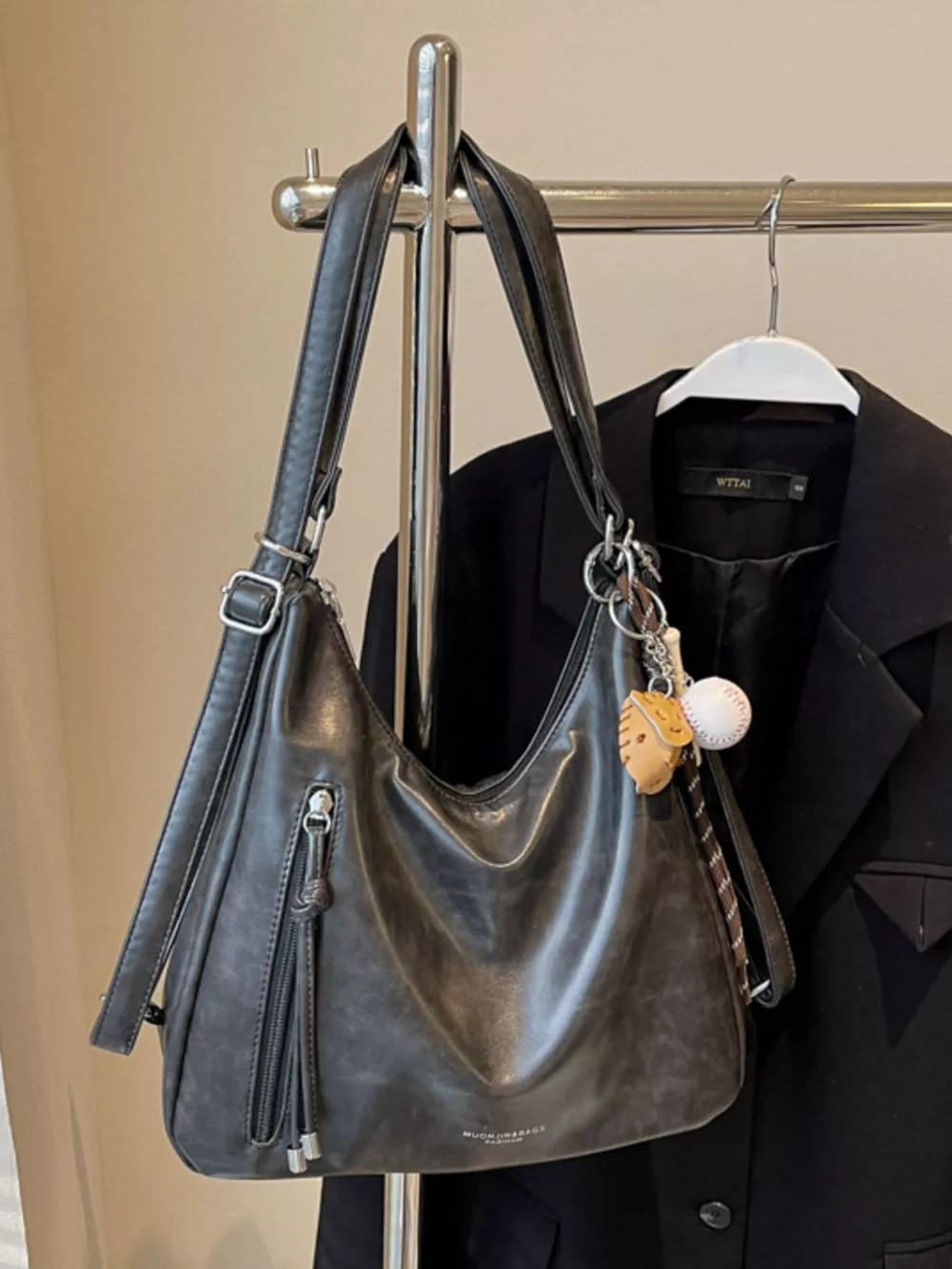 Vintage Style Leather Shoulder Bag