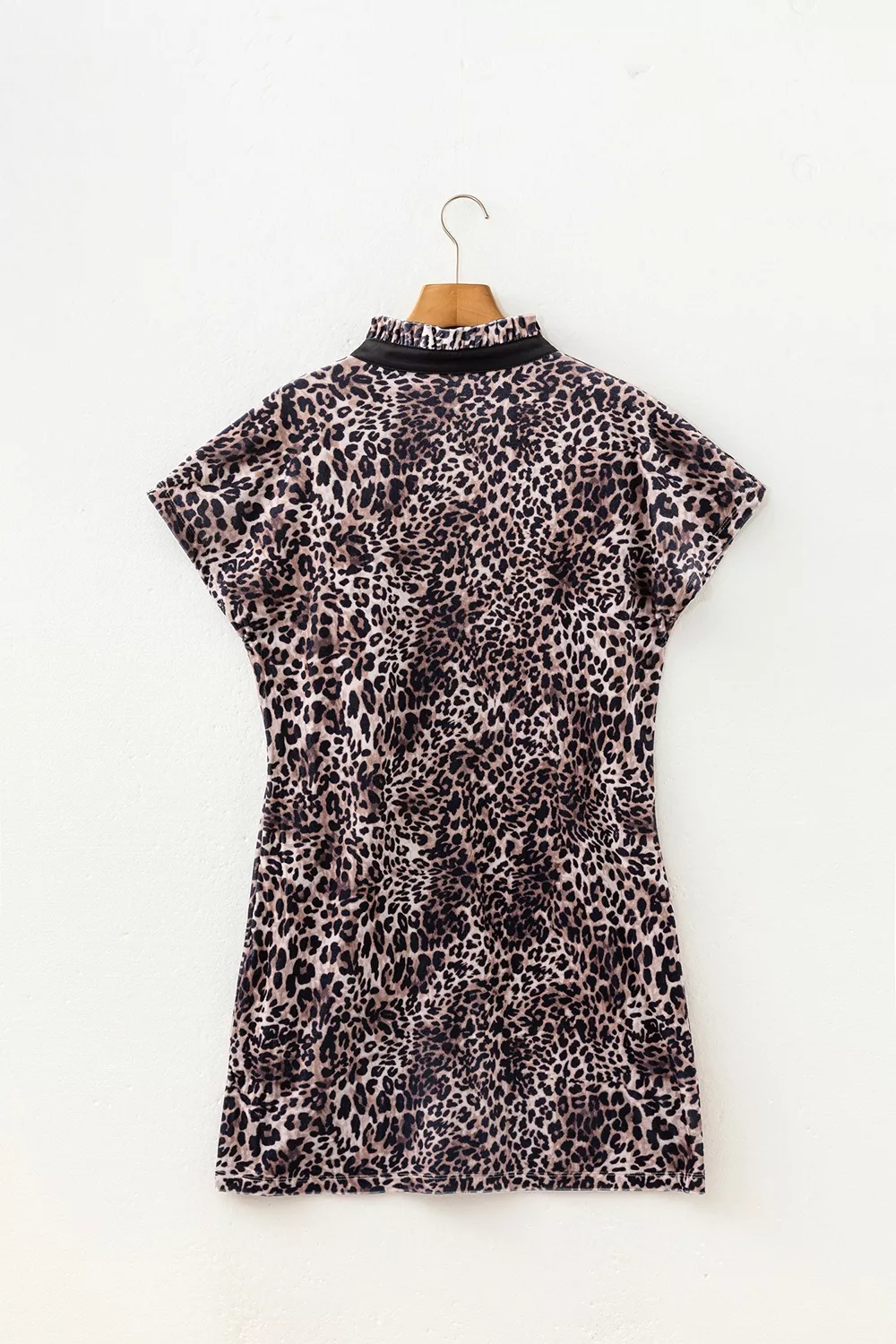 Leopard Print Short Sleeve Mini Shift Silhouette Dress, image 7