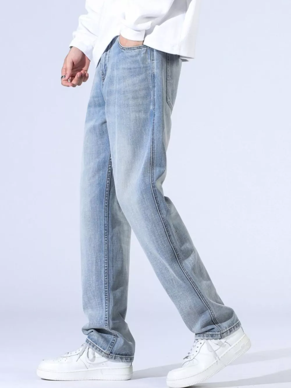 Men's Relaxed Fit Wide Leg Jeans, image 4