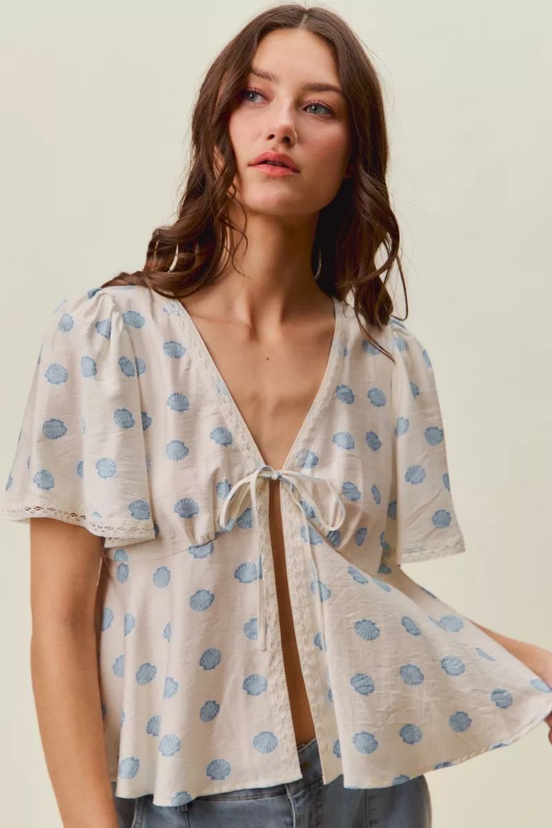 Shell Print Tie Front Flutter Sleeves Blouse Top, image 7