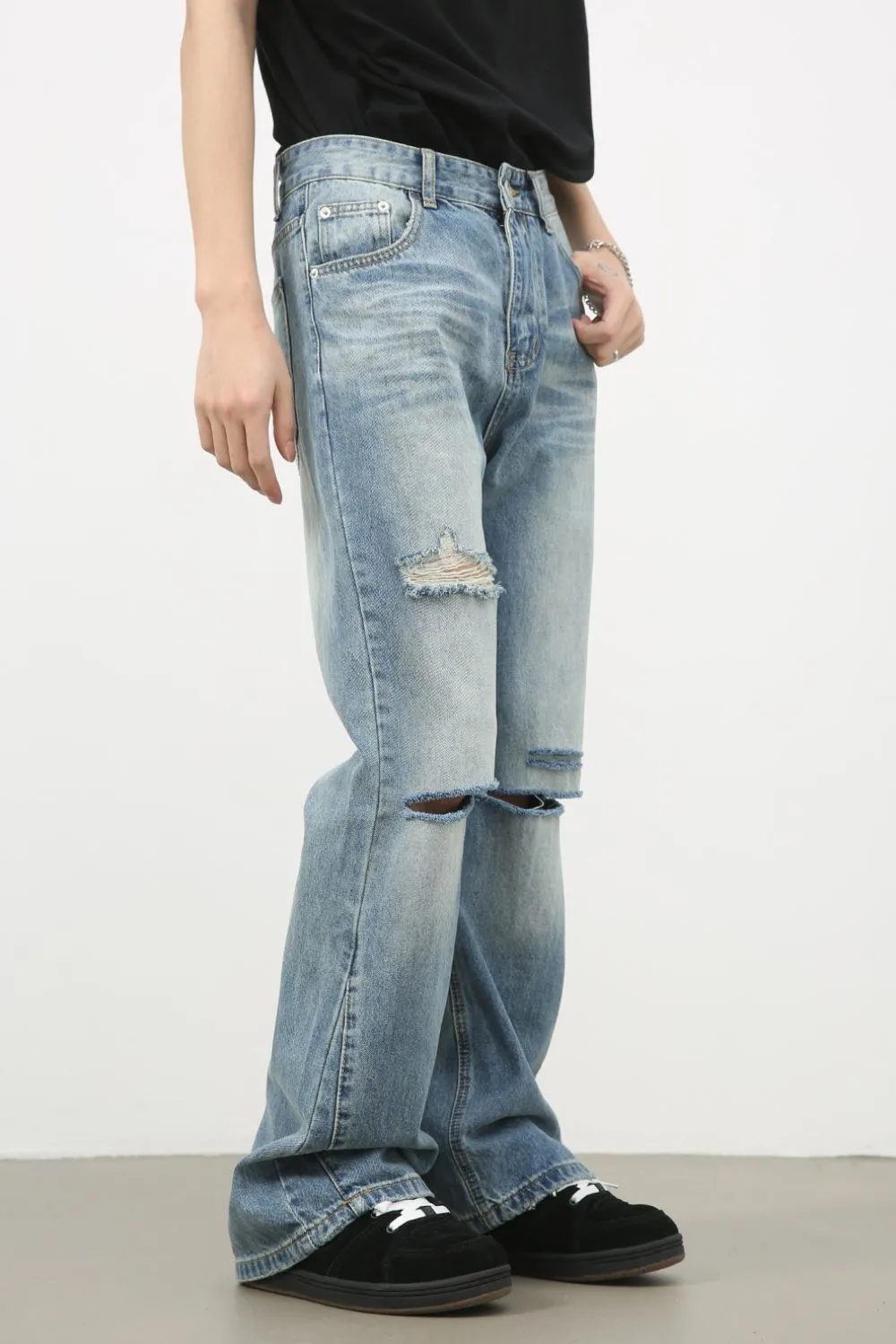 Men's Distressed Jeans, image 4