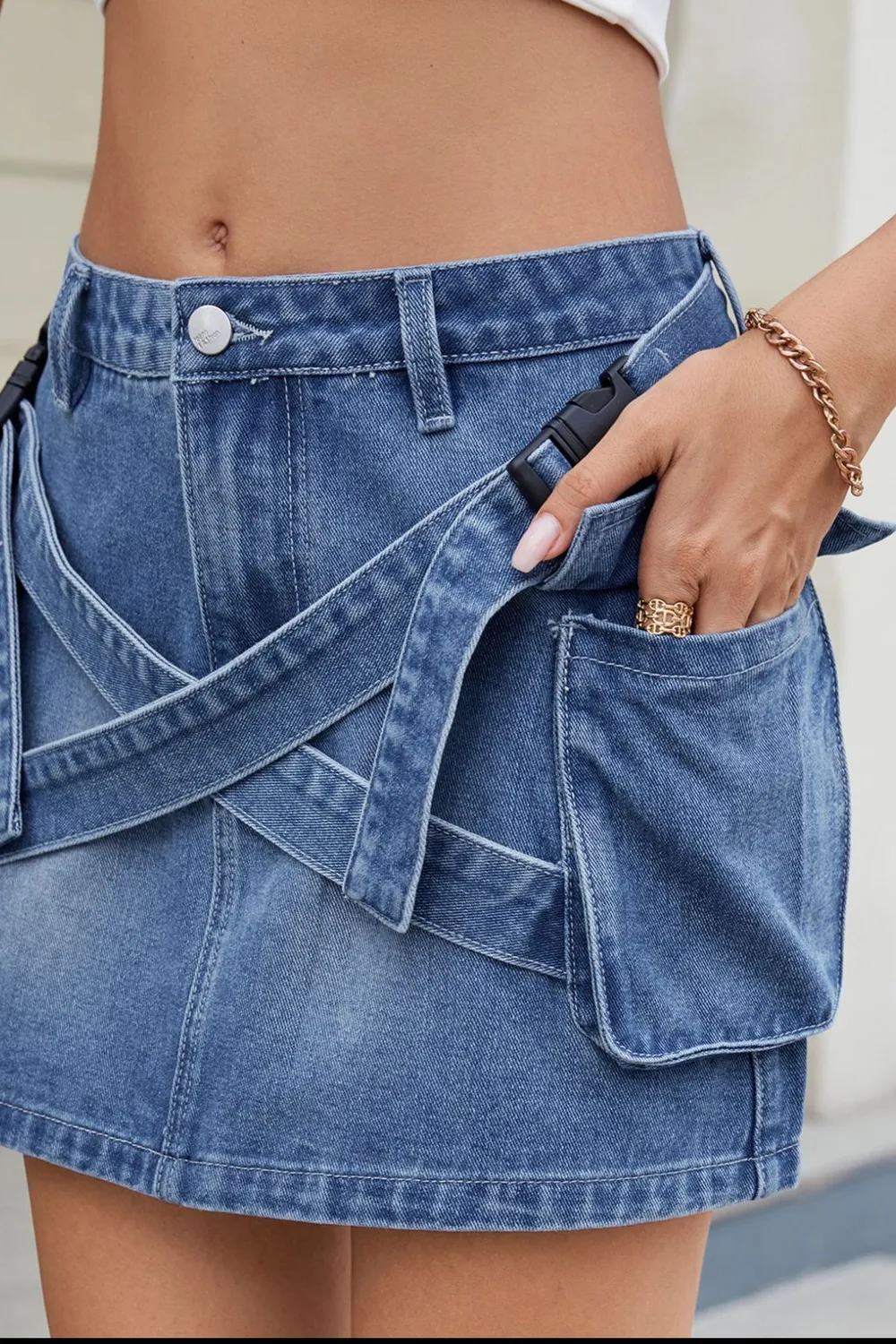 Criss-Cross Waist Detail Denim Mini Skirt, image 4