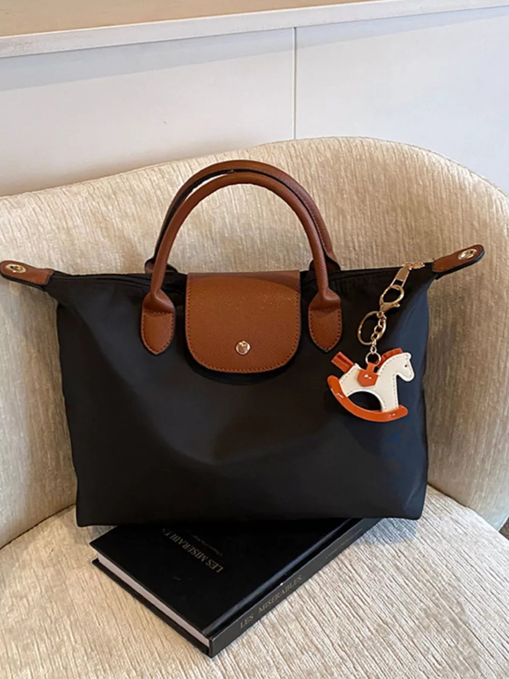 Foldable Lightweight Nylon Handbag, image 3