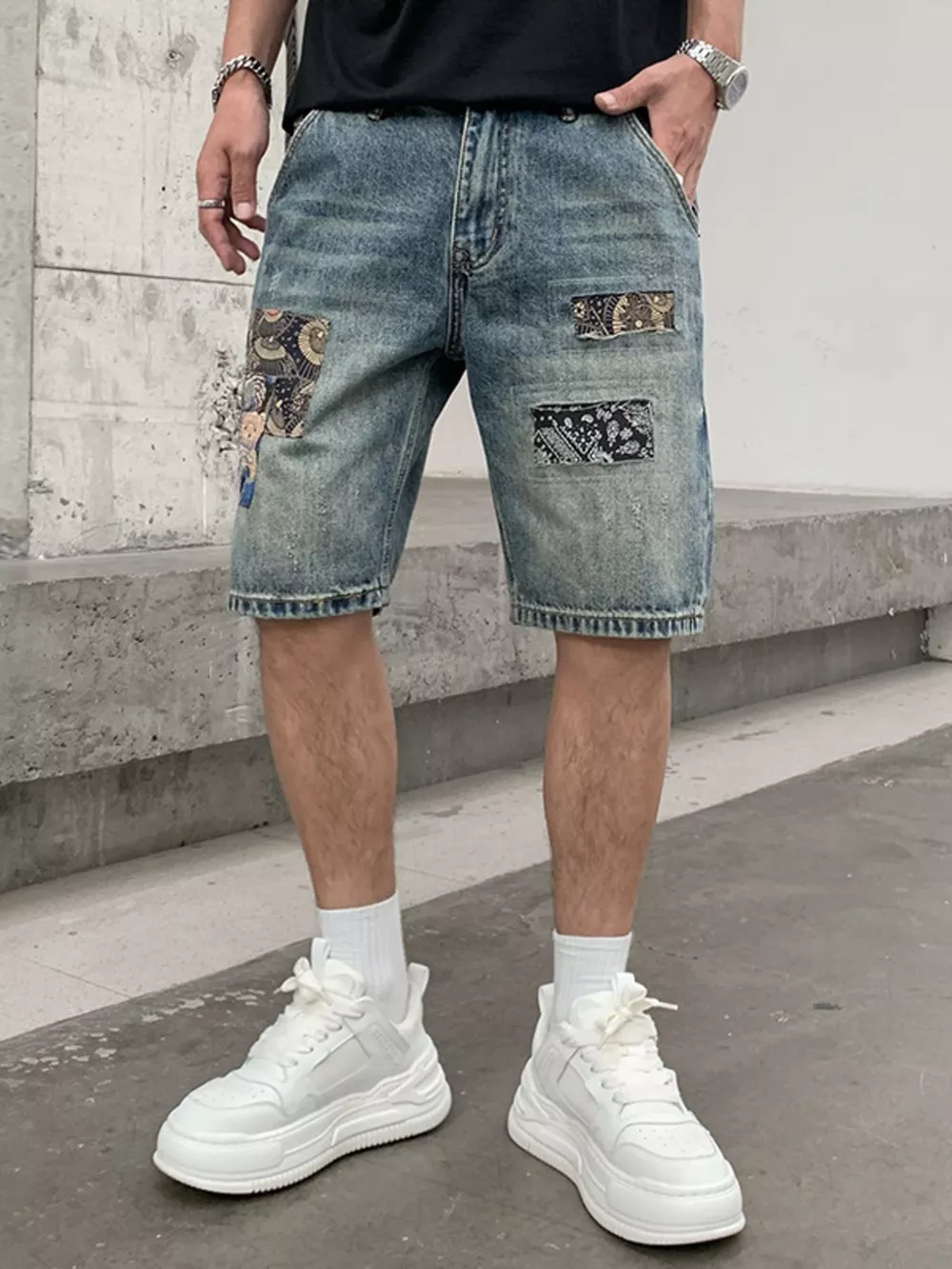 Men's Patchwork Graphic Denim Shorts, image 4