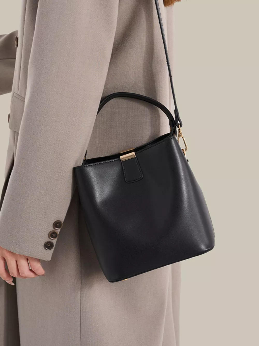 PU Leather Bucket Crossbody Bag with Gold-Tone Hardware, image 2