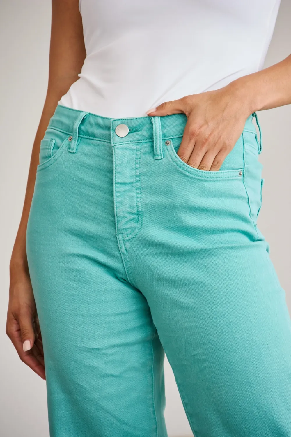 Crop Chloe Full Size Tummy Control High Waist Raw Hem Jeans, image 15