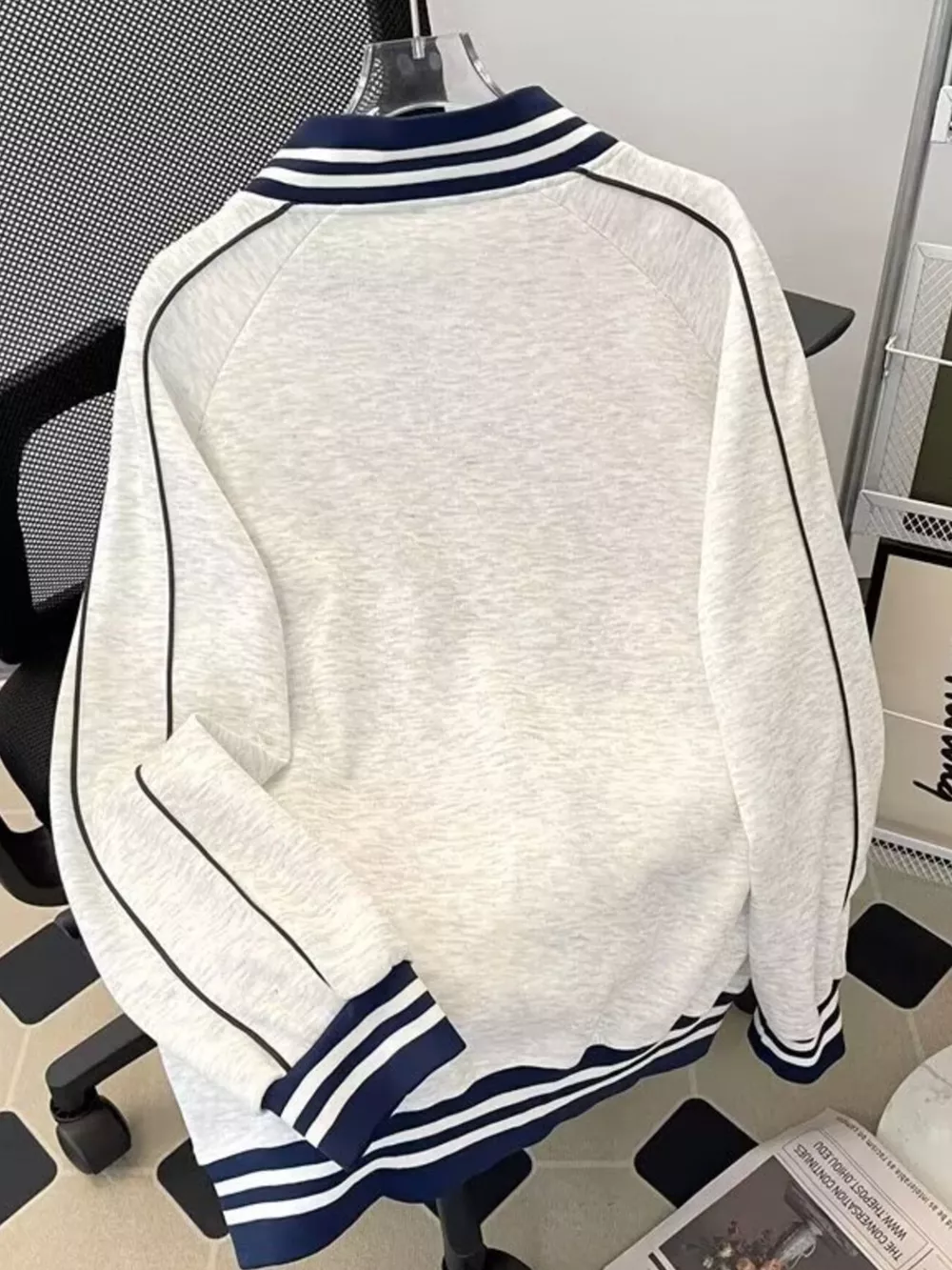 Men's Plus Size Striped Trim Zip-Up Sweatshirt, image 2