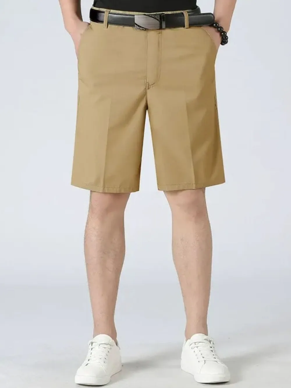 Men's Loose Fit Pocketed Shorts, image 2