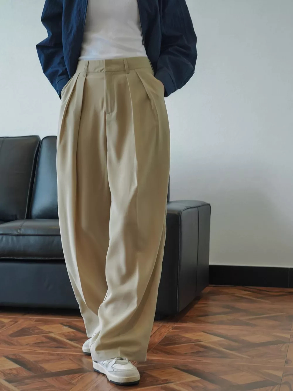 High-Waisted Pleated Wide-Leg Pants, image 27