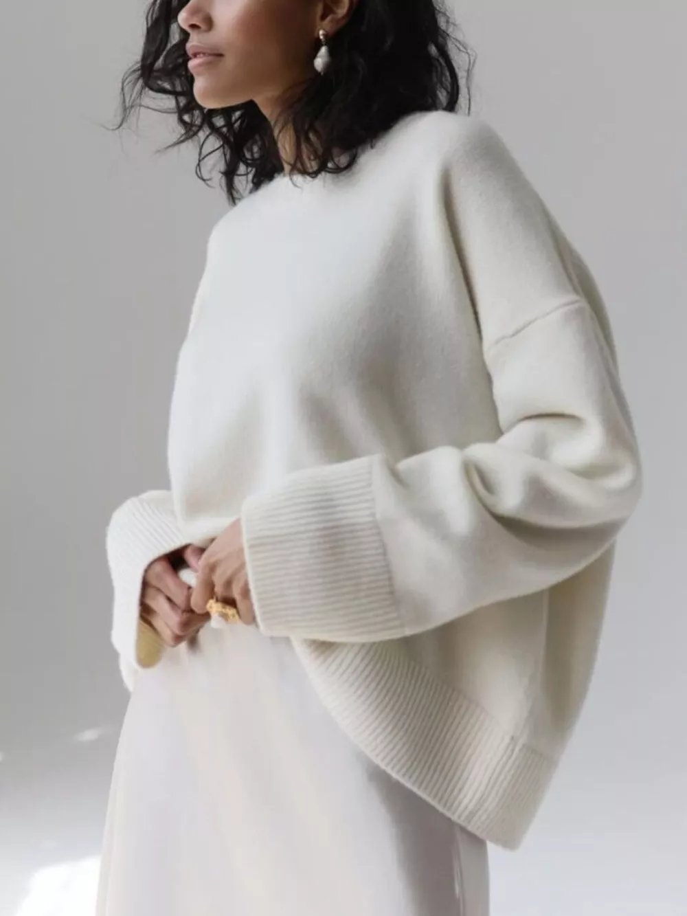 Ribbed Hem Round Neck Sweater, image 15