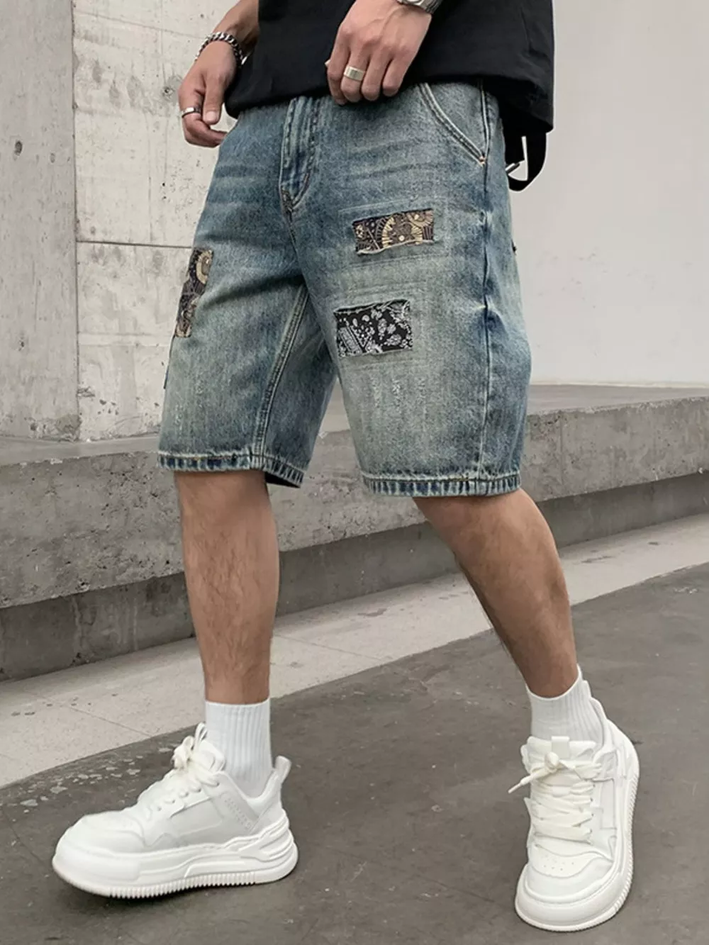 Men's Patchwork Graphic Denim Shorts, image 3