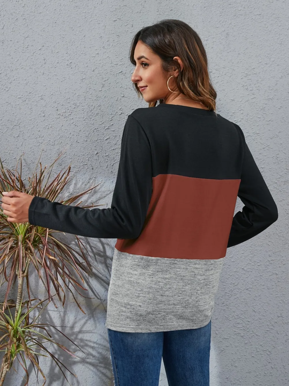 Color Block Round Neck Long Sleeve T-Shirt, image 9