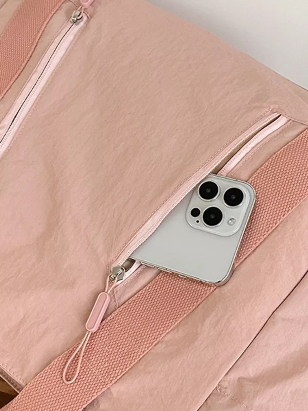 Lightweight Travel Duffel Bag, image 11