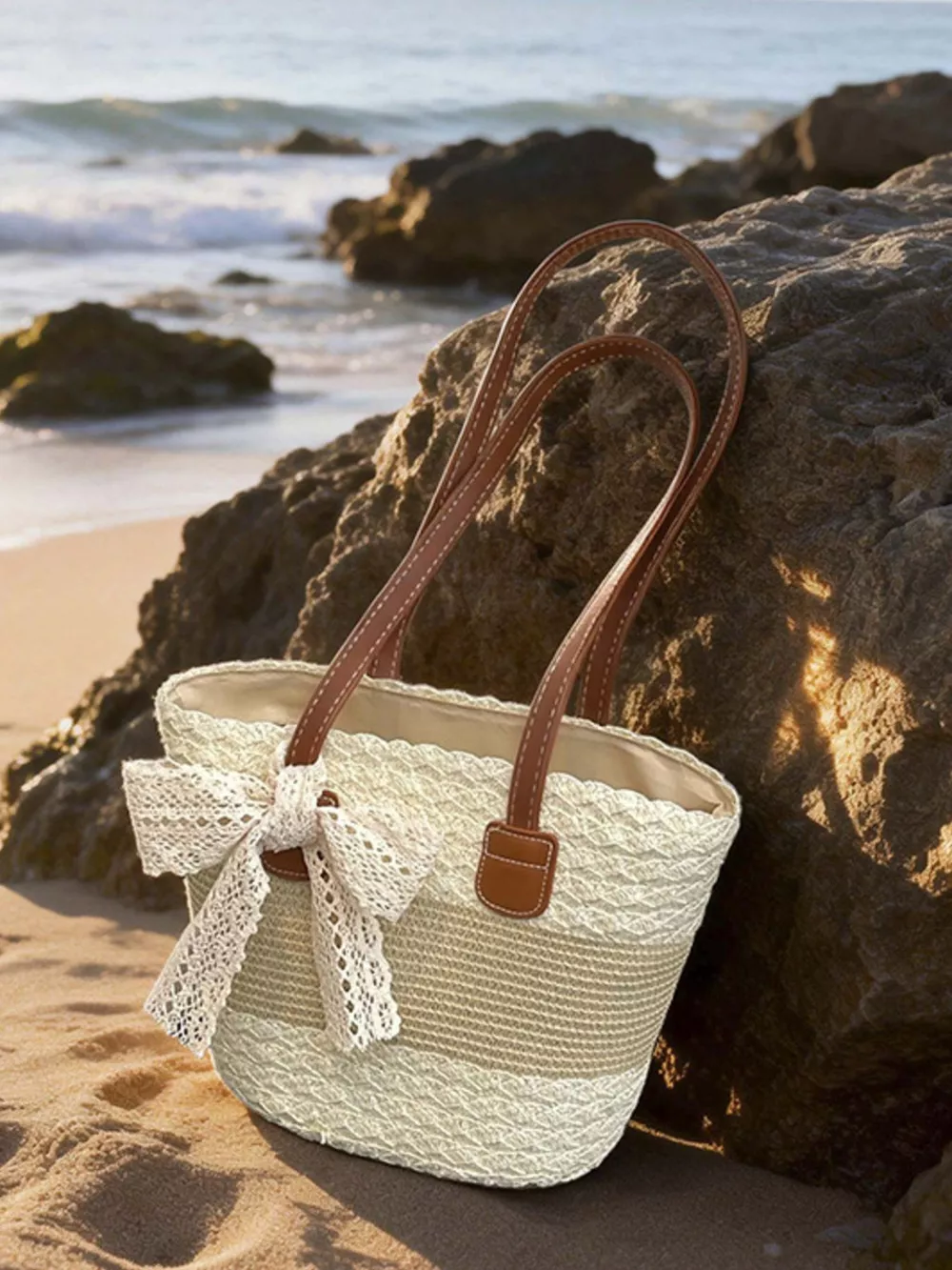 Lace Trimmed Straw Shoulder Bag, image 3
