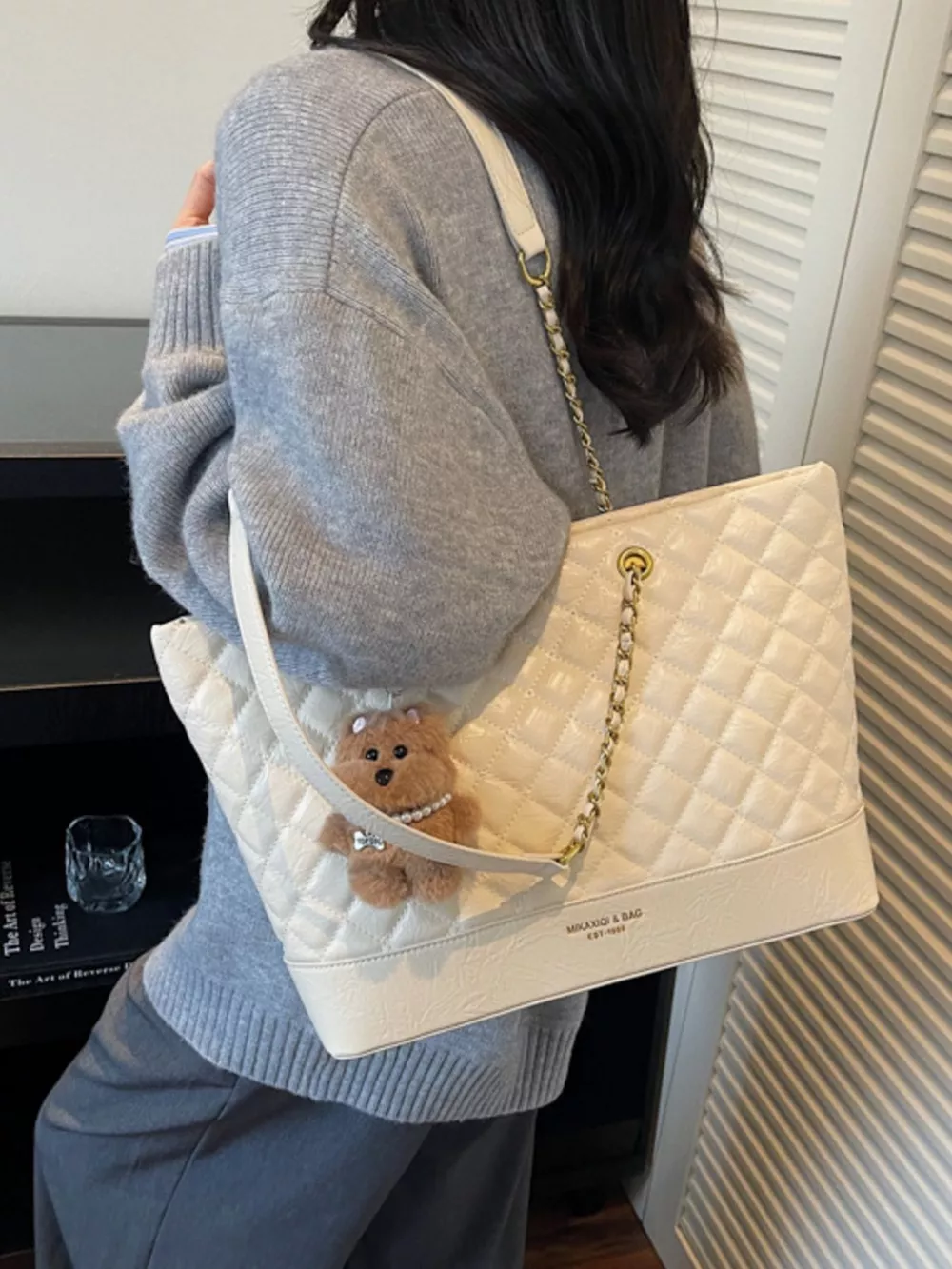 Quilted Chain Shoulder Bag, image 8