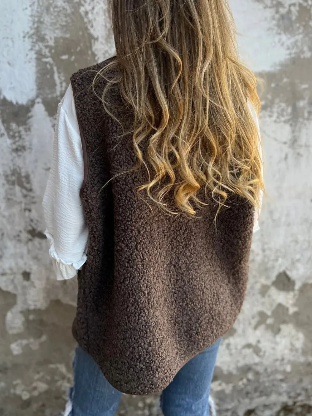 Full Size Pocketed Button Up V-Neck Sherpa Vest, image 3