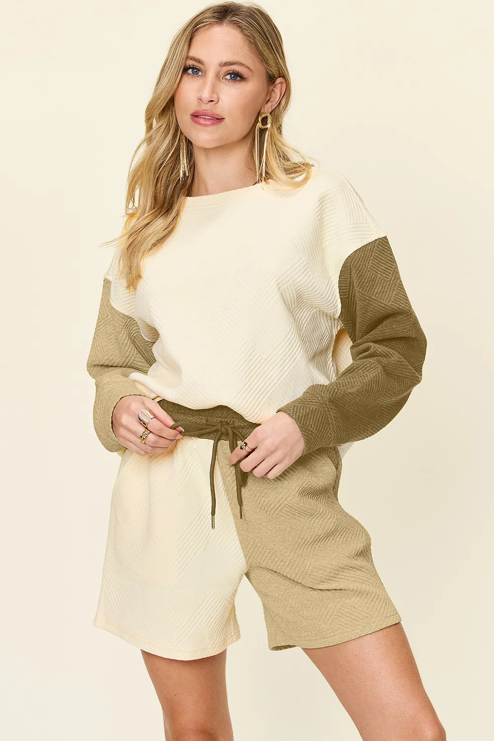 Full Size Contrast Drop Shoulder Top and Shorts Set, image 27