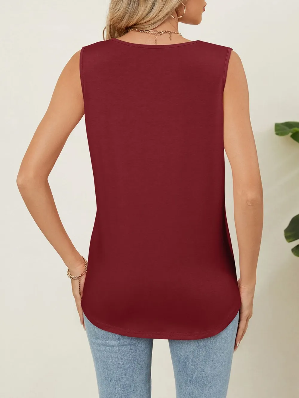 Round Neck Tank, image 31