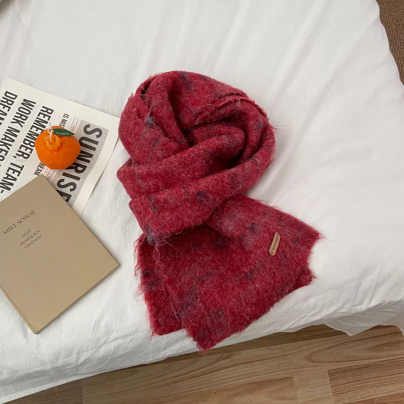 Soft Fuzzy Contrast Scarf, image 8