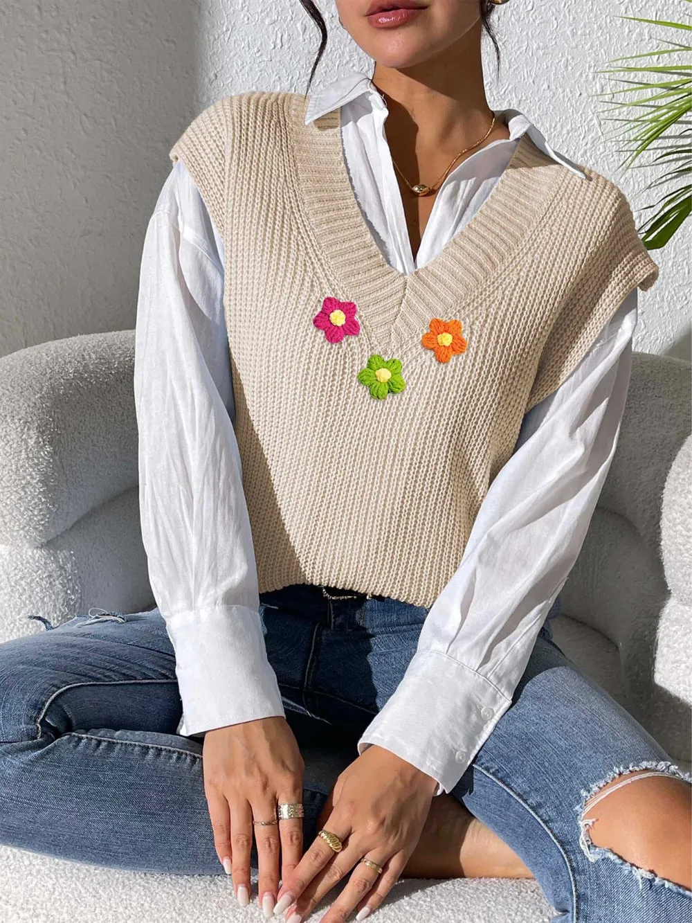 Flower V-Neck Sweater Vest, image 9