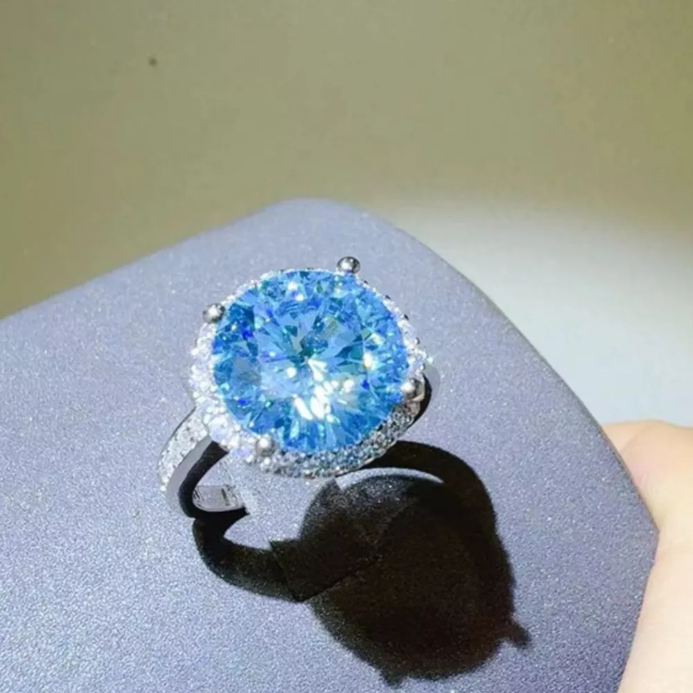 1 Carat 925 Sterling Silver Moissanite Ring, image 4