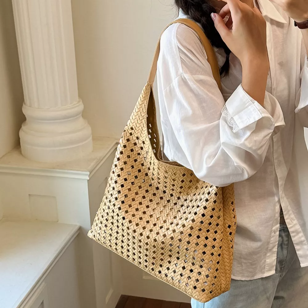 Cutout Shoulder Bag, image 5
