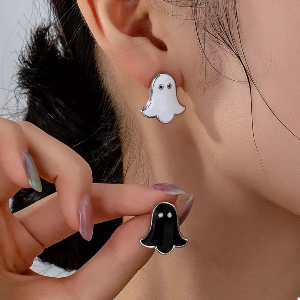2 Pair Halloween Ghost Stud Earrings