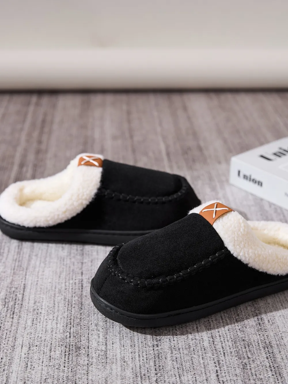 Contrast Round Toe Flat Slippers, image 22