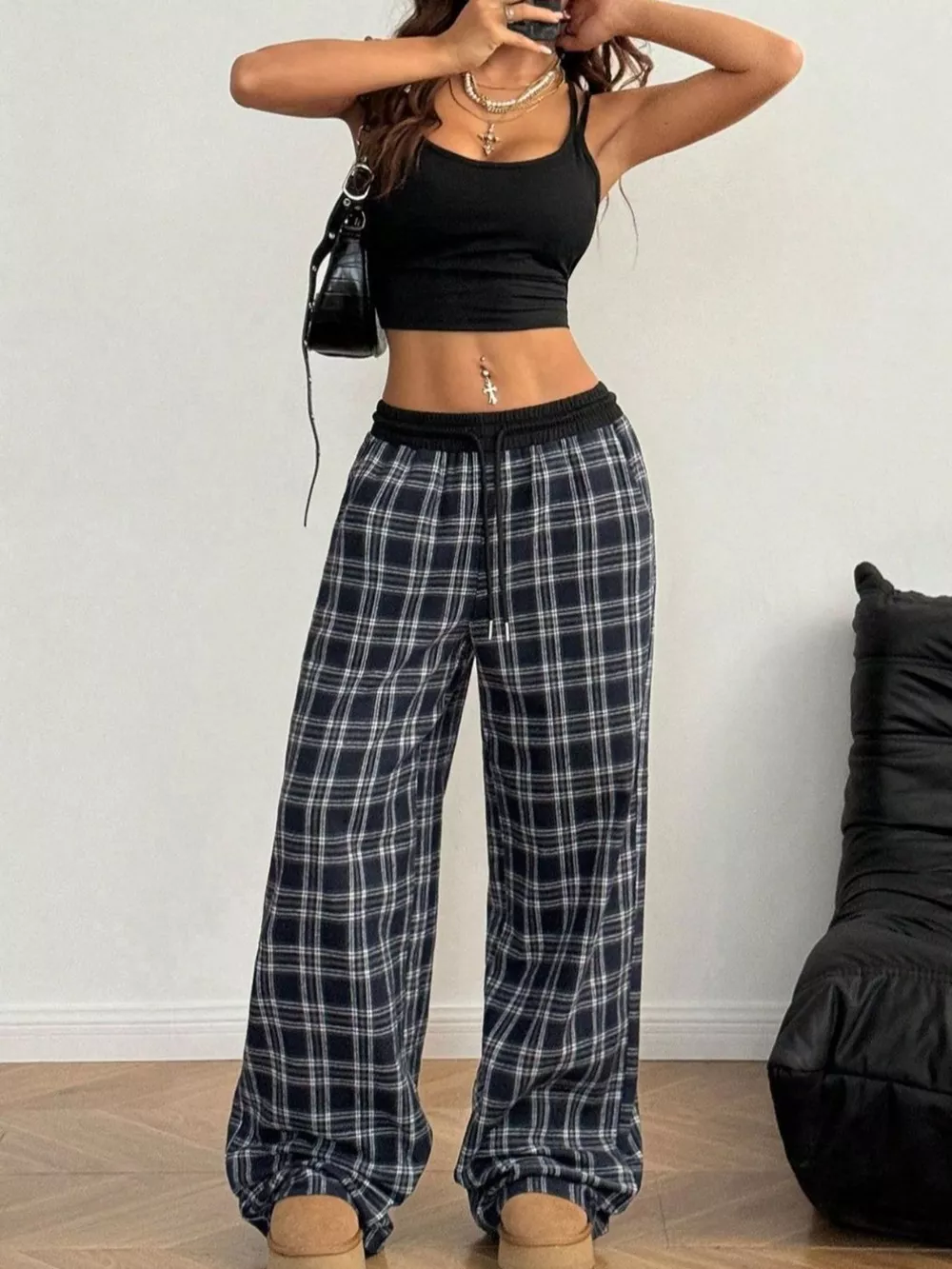 Relaxed Fit Plaid Pants, image 2