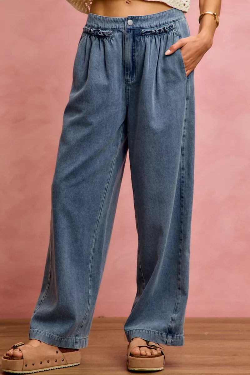 Mid Rise Ruffled Front Elastic Wide Leg Jeans, image 4