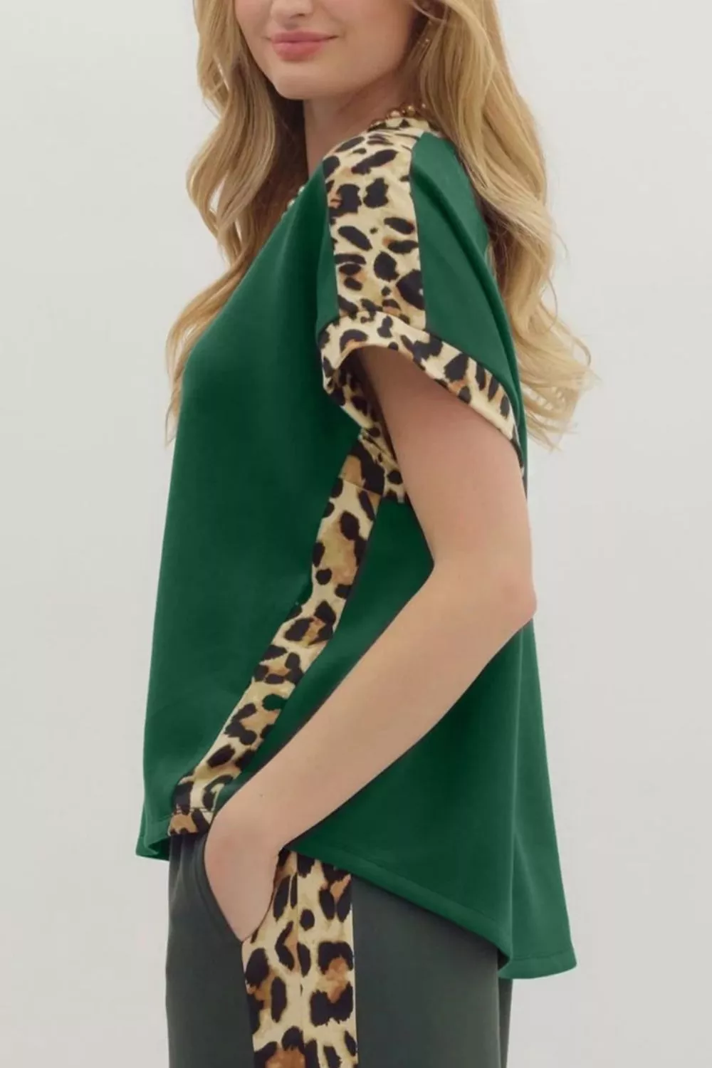 Leopard Trim Short Sleeve Relaxed Fit T-Shirt, image 2