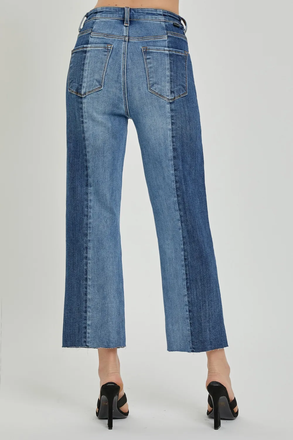 Full Size Mid-Rise Waist Two-Tones Jeans with Pockets, image 2