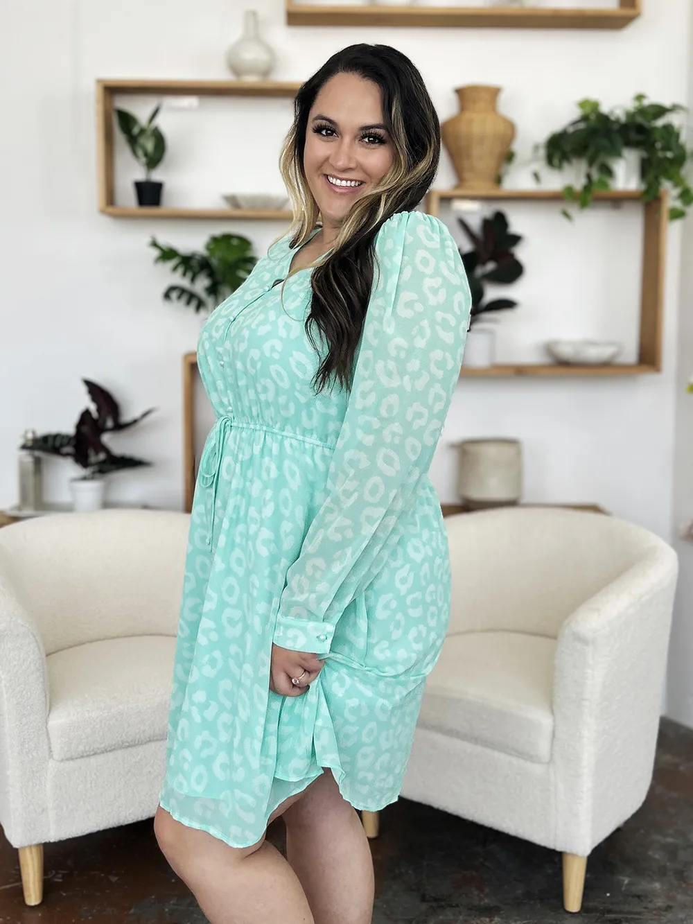 Full Size Printed Ruched V-Neck Long Sleeve Dress, image 19
