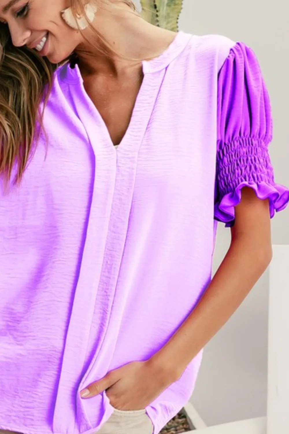 Air Flow Color Block Puff Sleeves V Neck Top, image 2