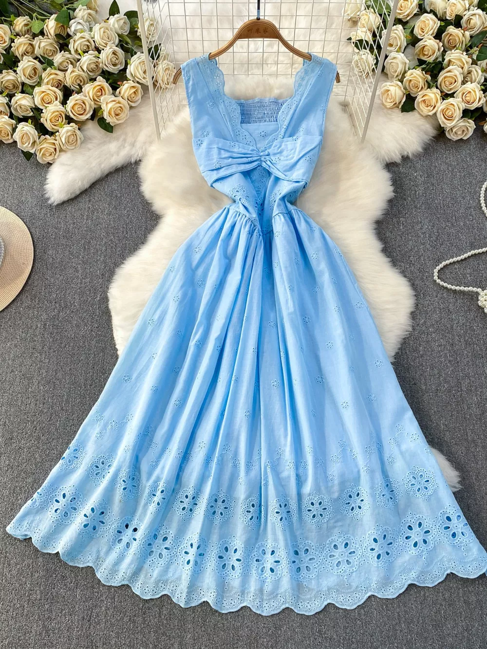 Lace Detail Sleeveless Dress, image 2