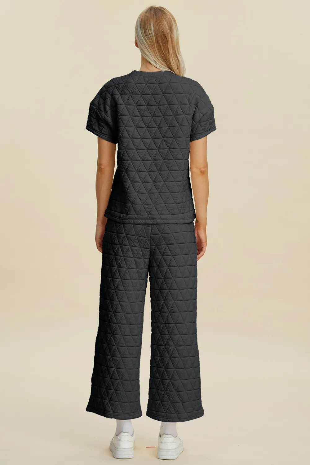Full Size Texture Round Neck Short Sleeve Top and Pants Set, image 3
