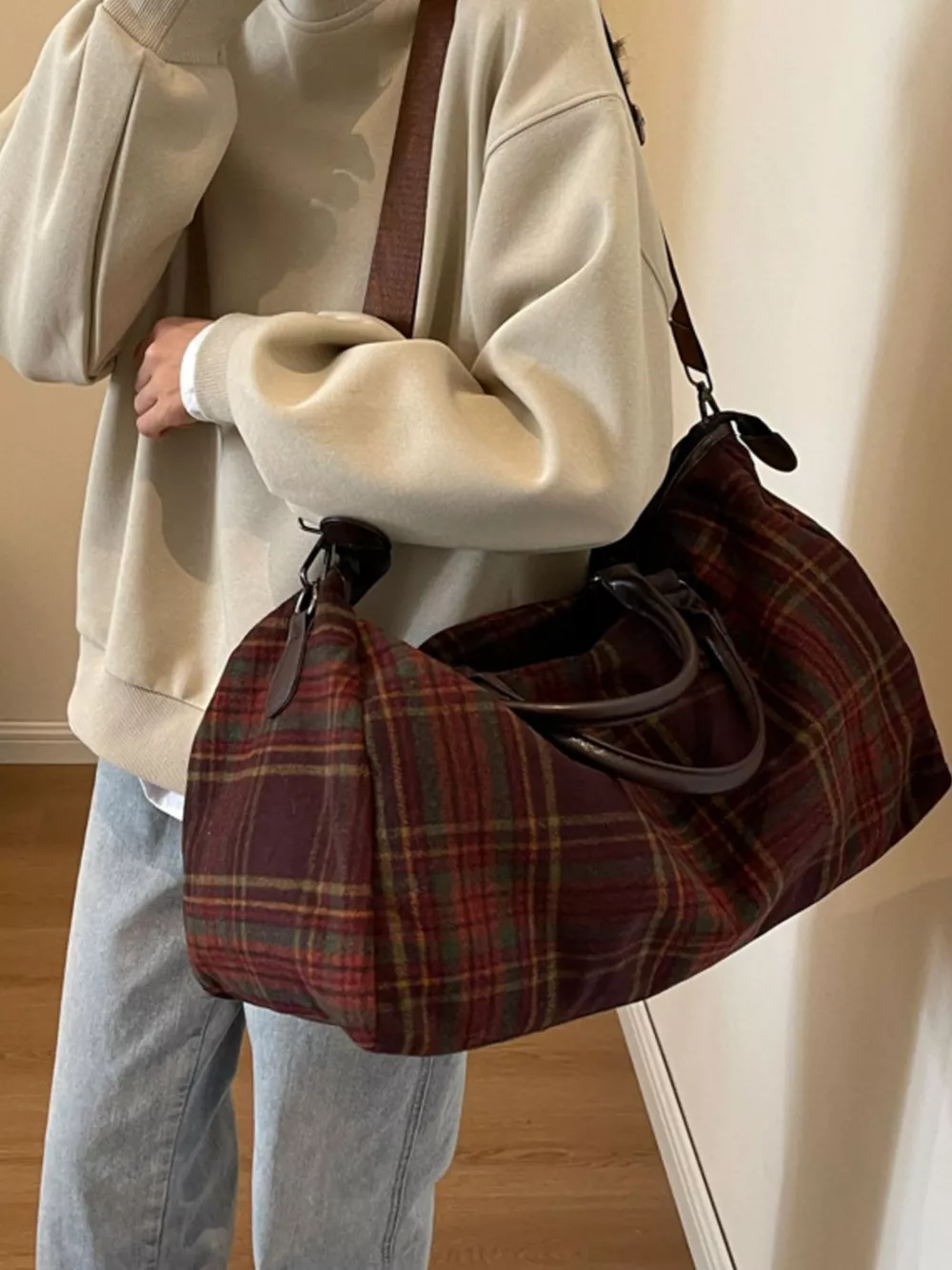 Vintage Plaid Pattern Travel Bag, image 10