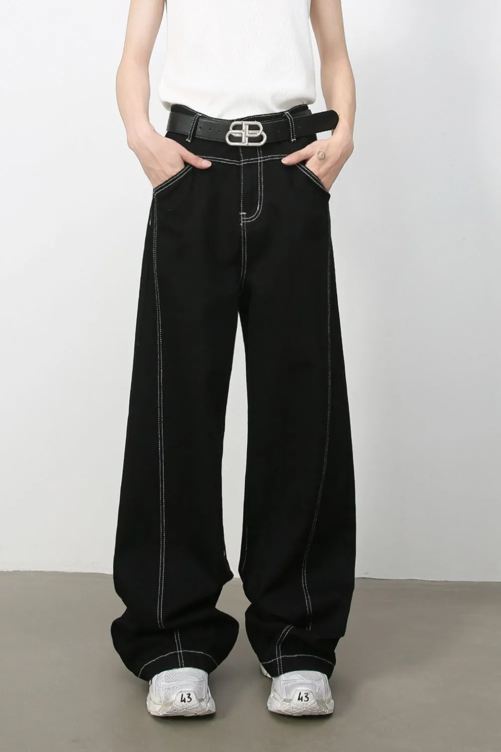 Men's Loose Fit Jeans