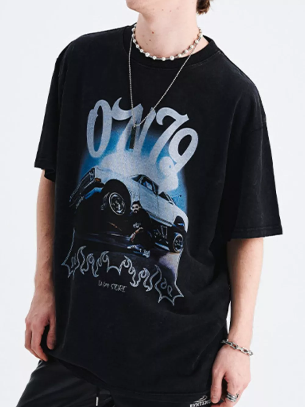 Men's Car Graphic Round Neck Oversized T-Shirt, image 3