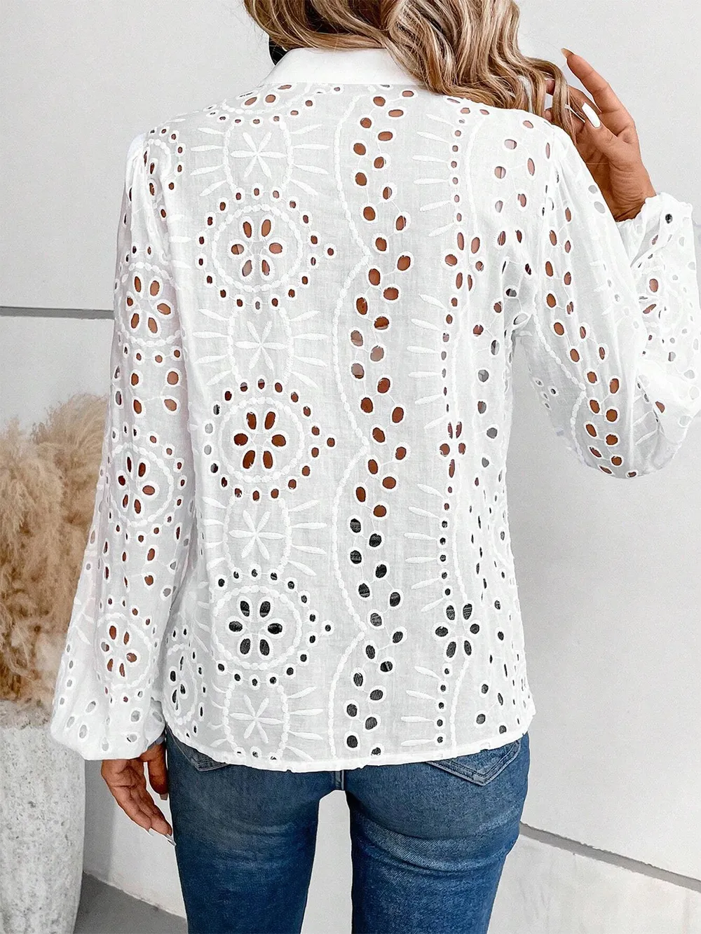 Cutout Notched Long Sleeve Blouse, image 3