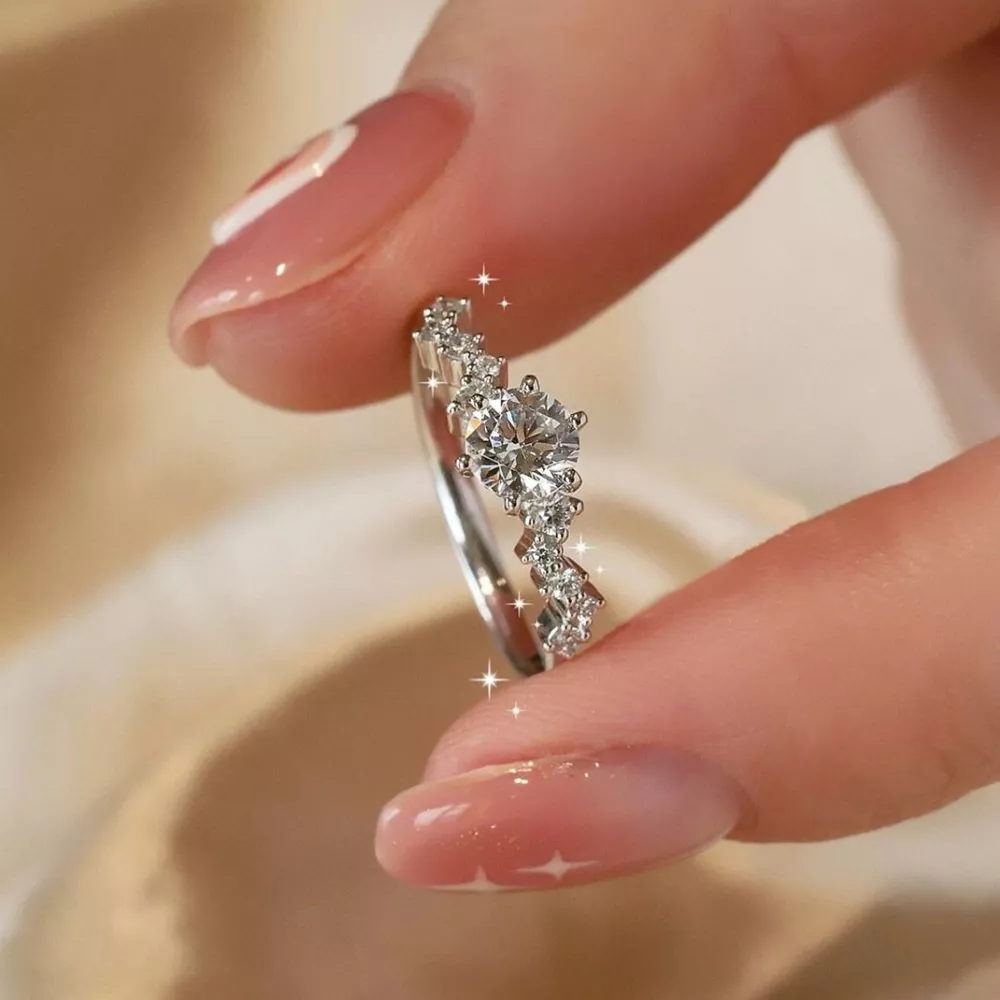 1 Carat 925 Sterling Silver Moissanite Ring, image 3
