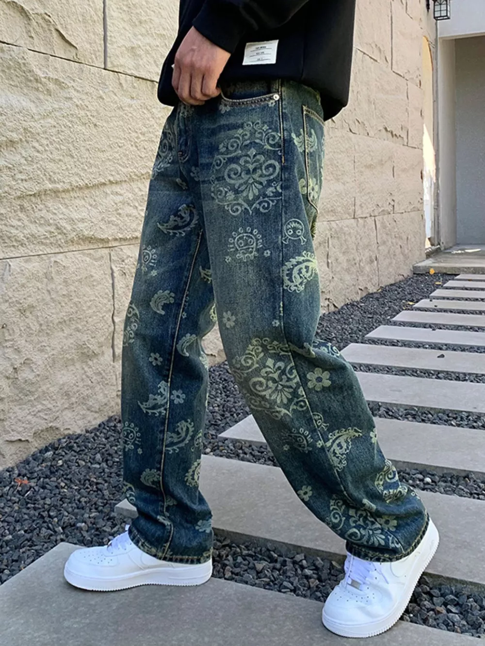Men's Vintage Washed Loose Fit Jeans, image 5