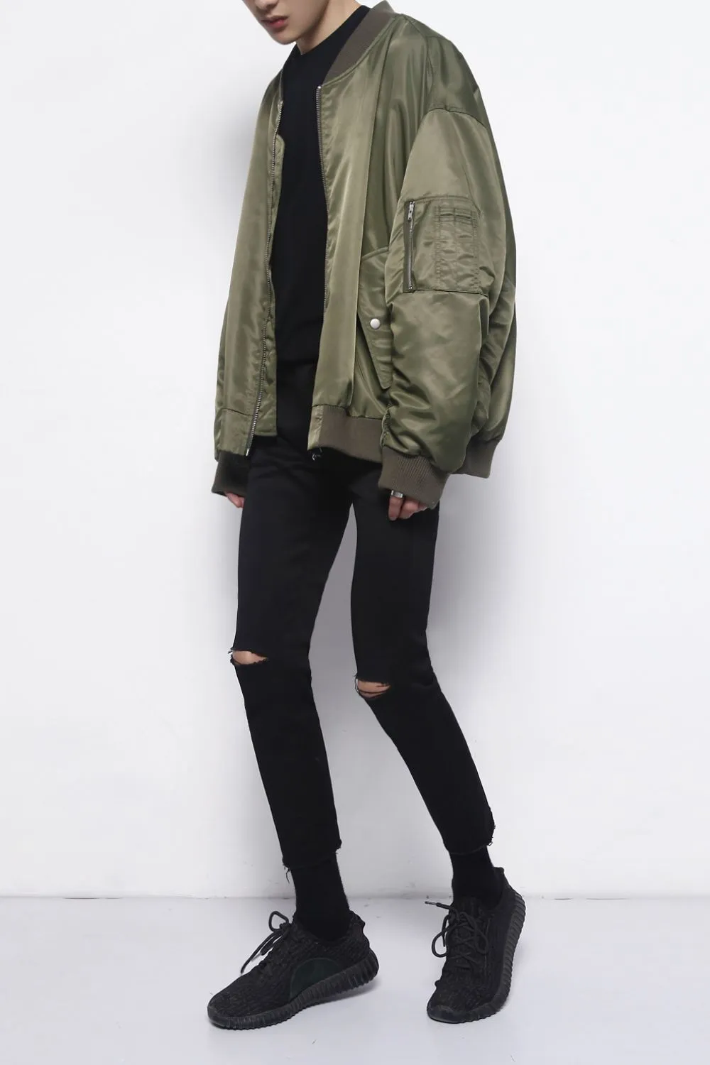 Men's Distressed Skinny Jeans