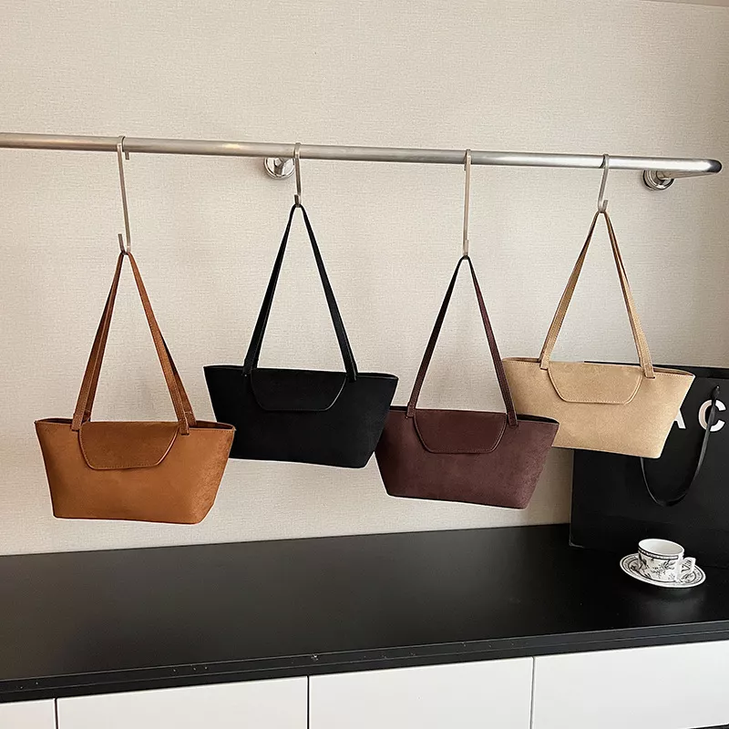 Minimalist Flap Decor Suede Bag, image 2