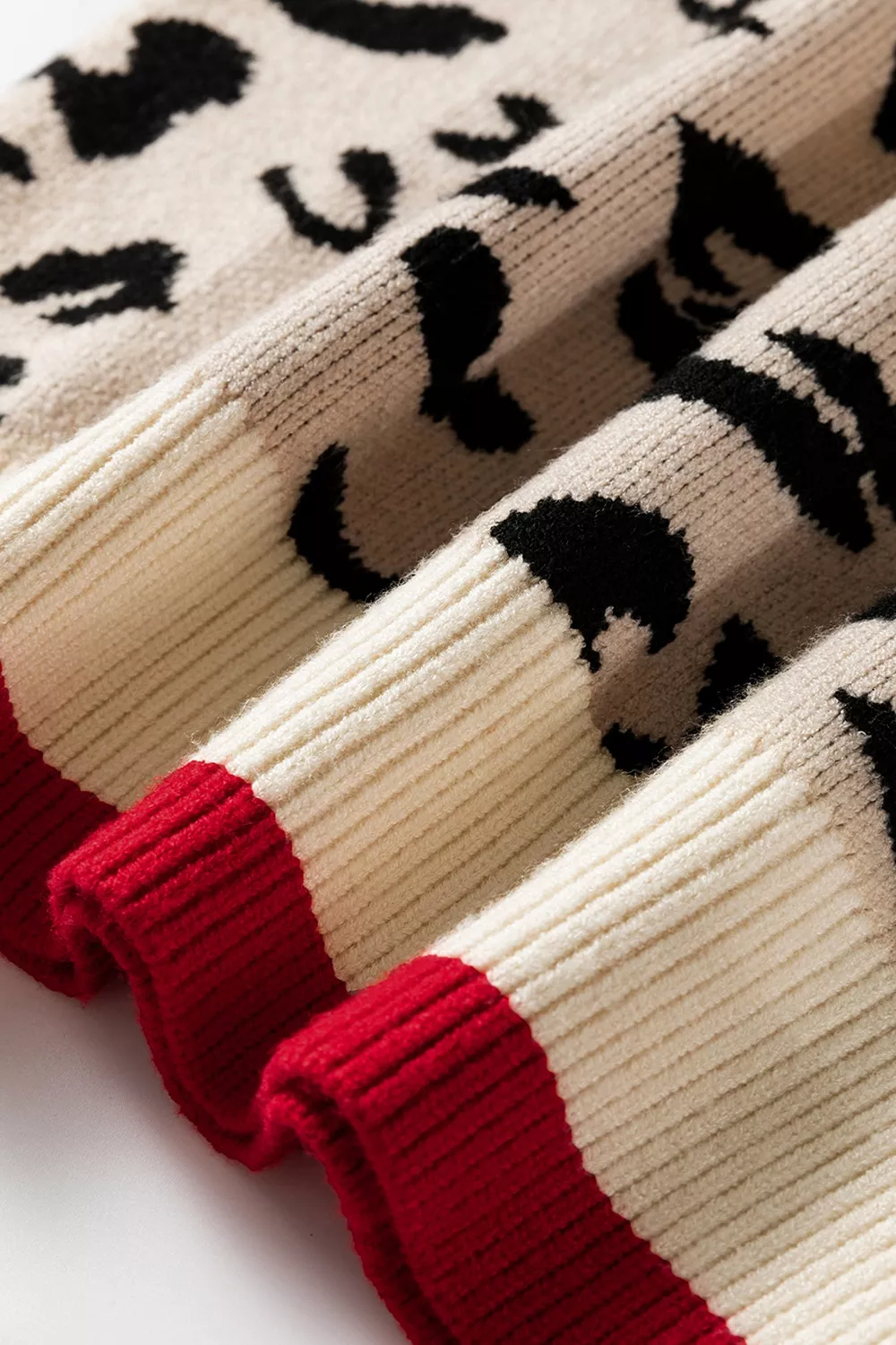 Leopard Pattern V-Neck Contrast Rib Knitted Sweater, image 11