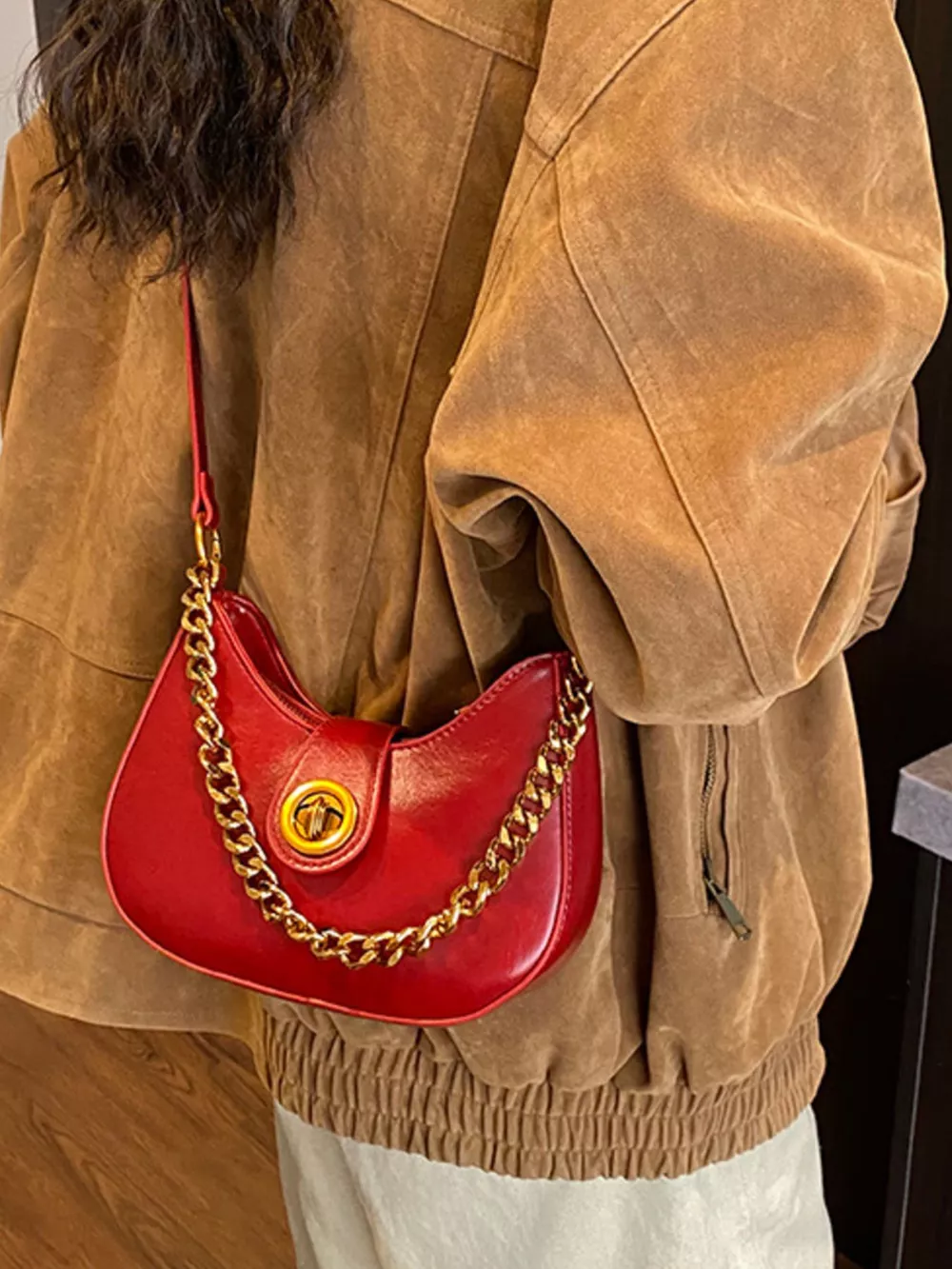 Chain Accent Shoulder Bag, image 9