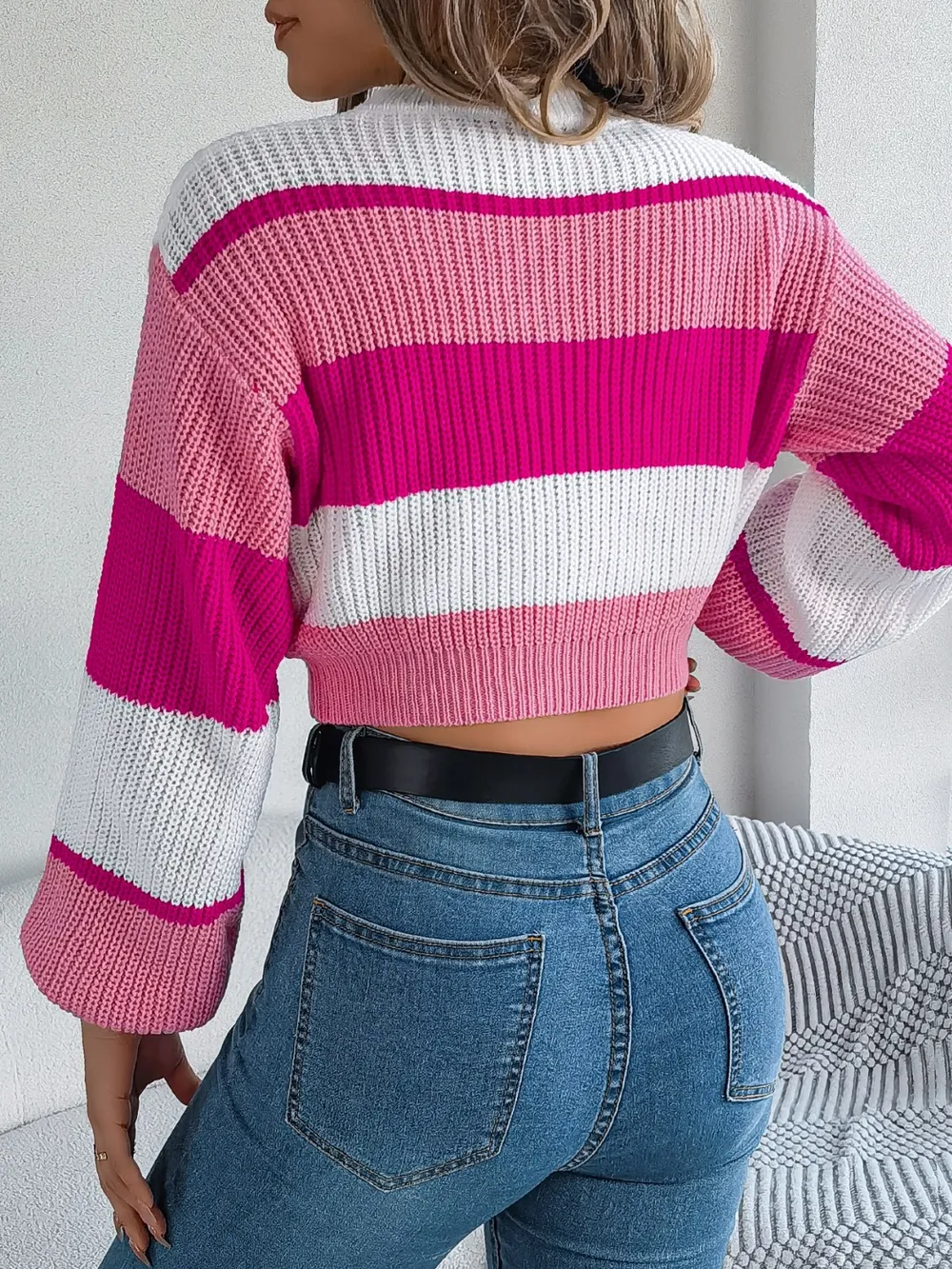 Color Block Round Neck Cropped Sweater, image 14