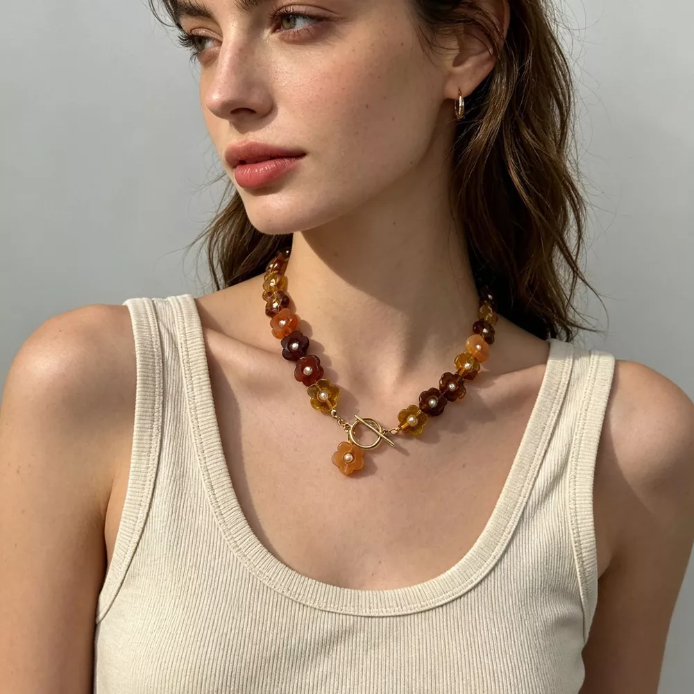 Retro Resin Flower Charm Necklace, image 6